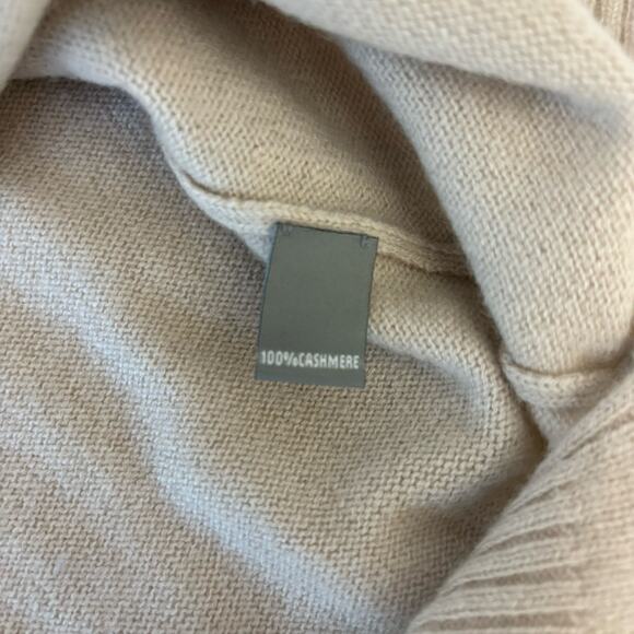 Neiman Marcus Cashmere Sweater Tan Sz M
Minimalist Classic Heritage - Picture 9 of 9